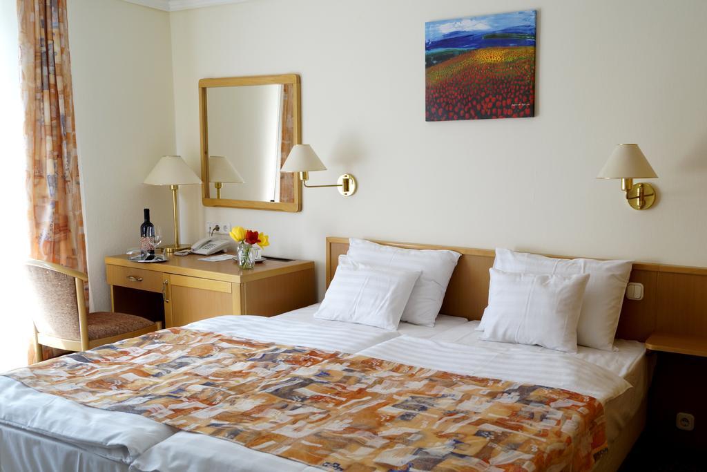 Park Hotel Hévíz Habitación foto